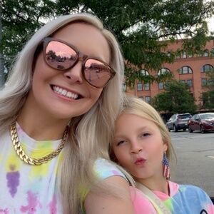 Meet your Posher, Lydia